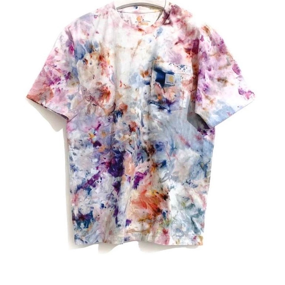 Dyed Carhartt t-shirt medium NWT